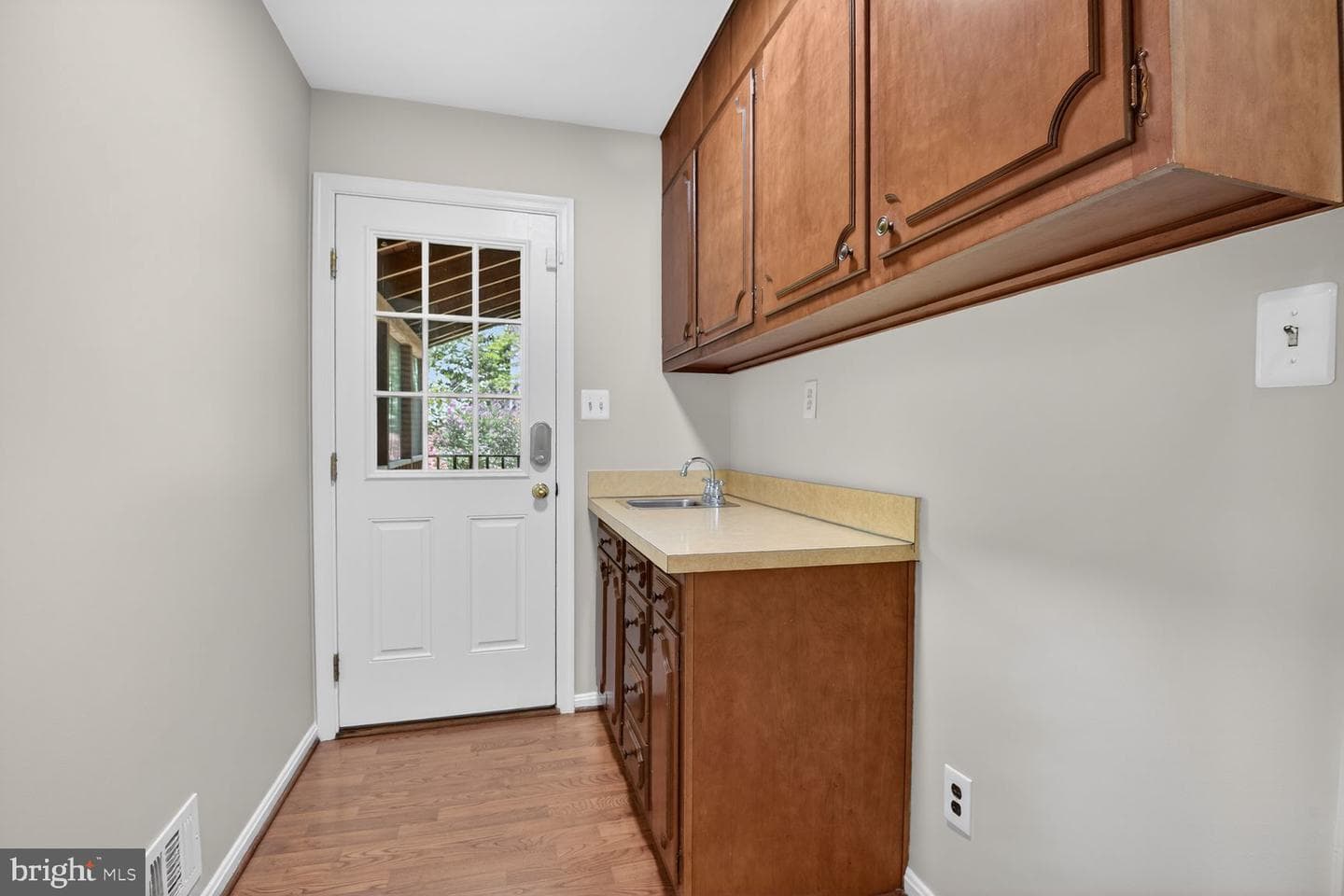 5005 Jasmine Drive photo 17