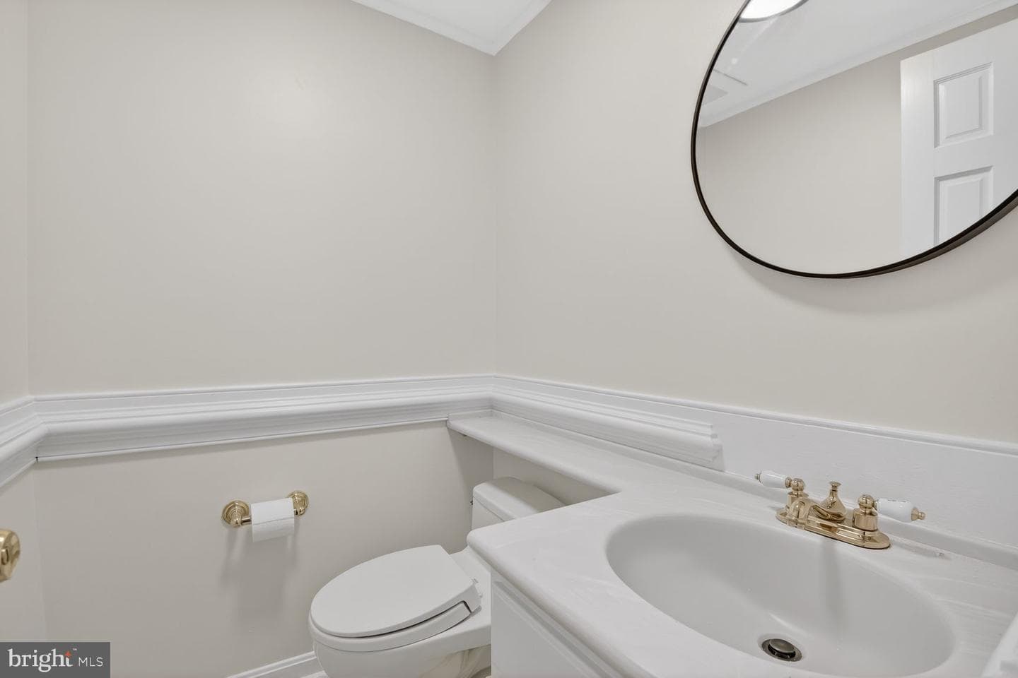 5005 Jasmine Drive photo 9