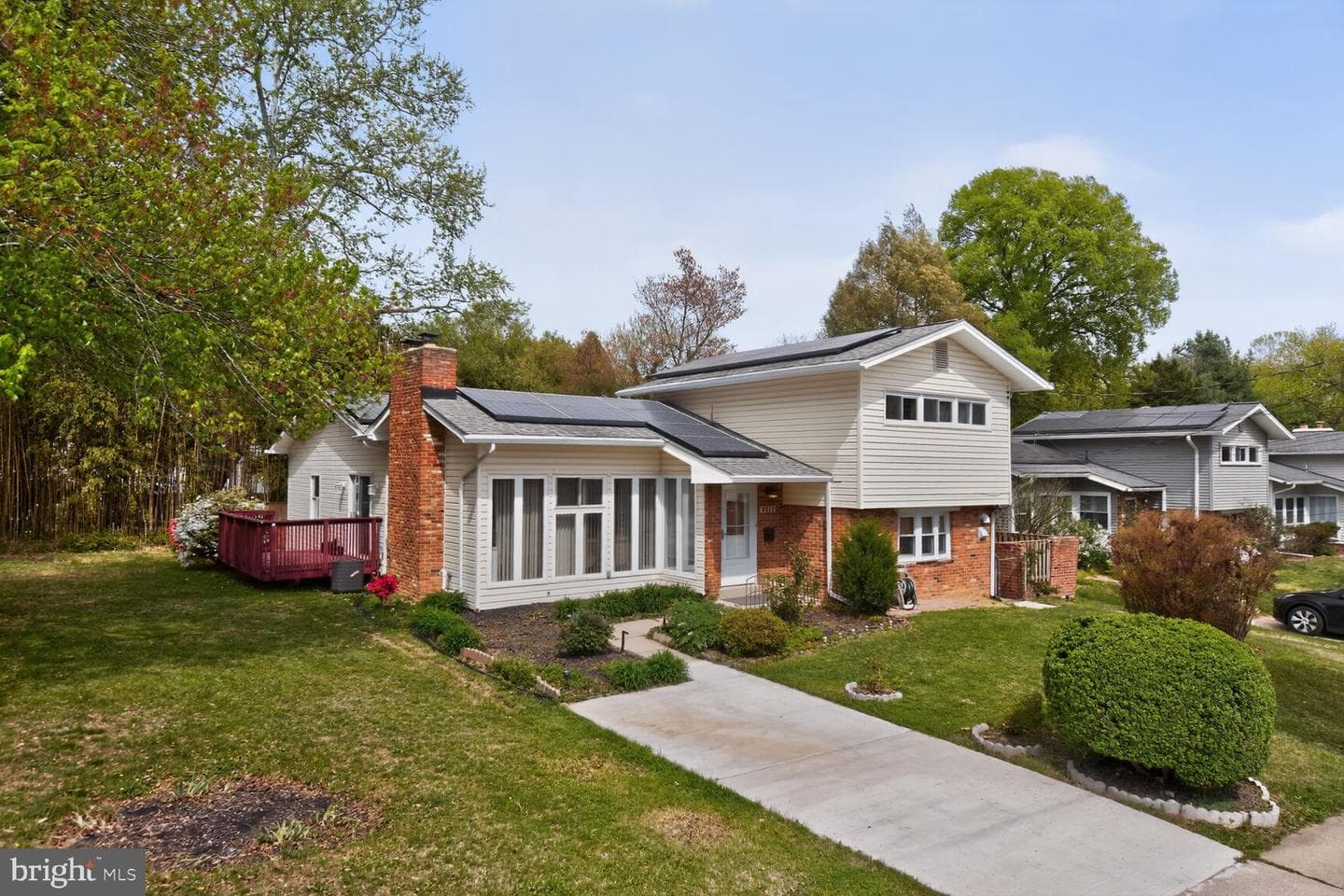 2000 Mcauliffe Drive, Rockville