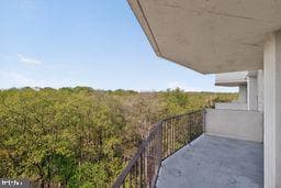 9039 Sligo Creek Parkway #1003 photo 15