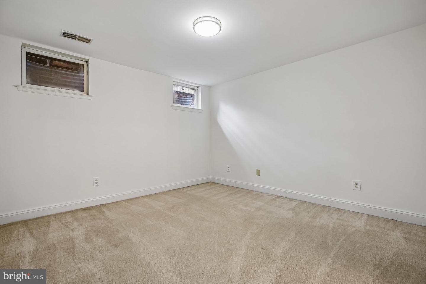 7940 Turncrest Drive photo 37