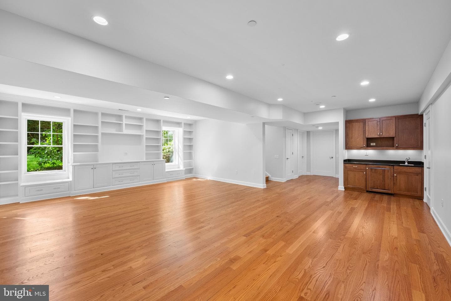 4520 Dorset Avenue photo 25