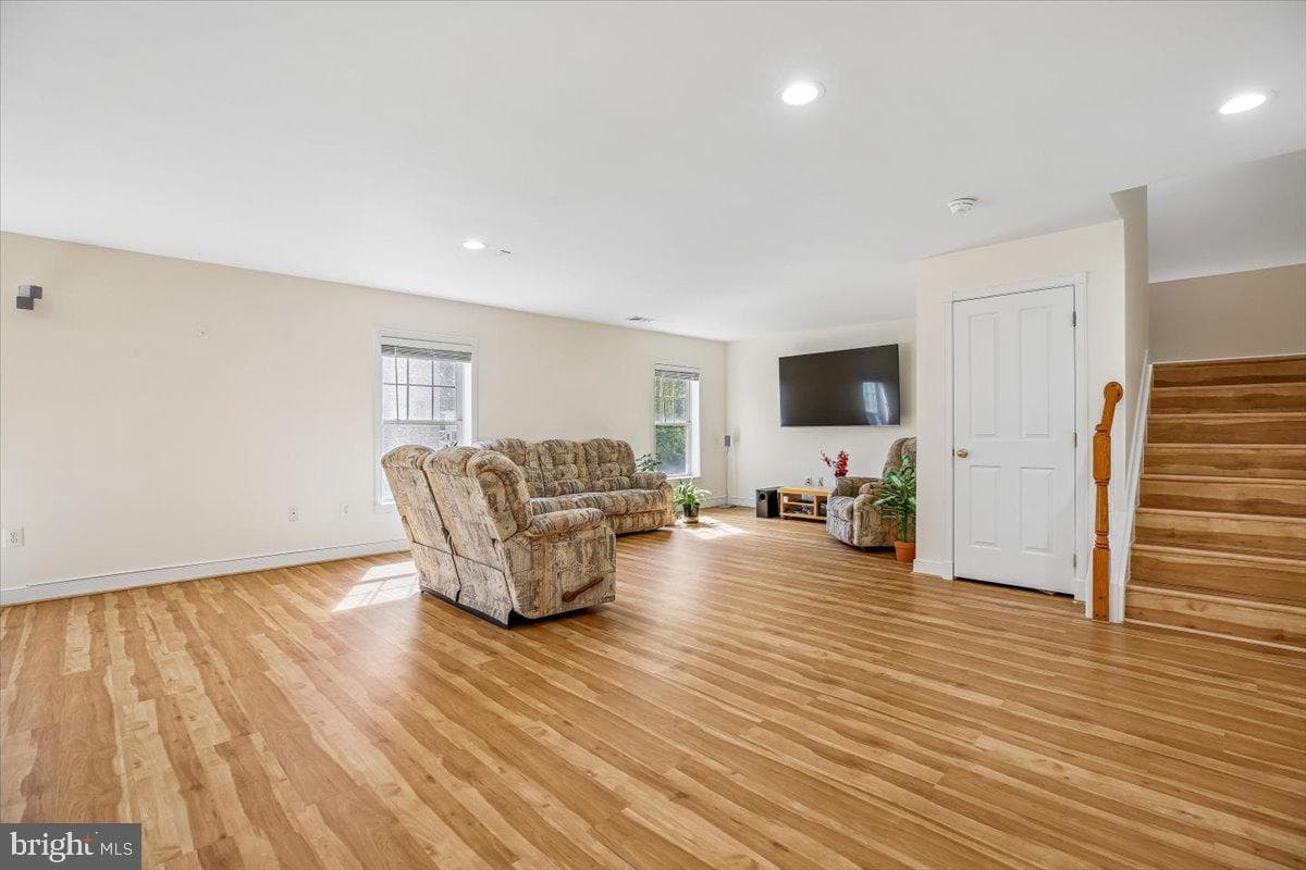 10610 Outpost Drive photo 34