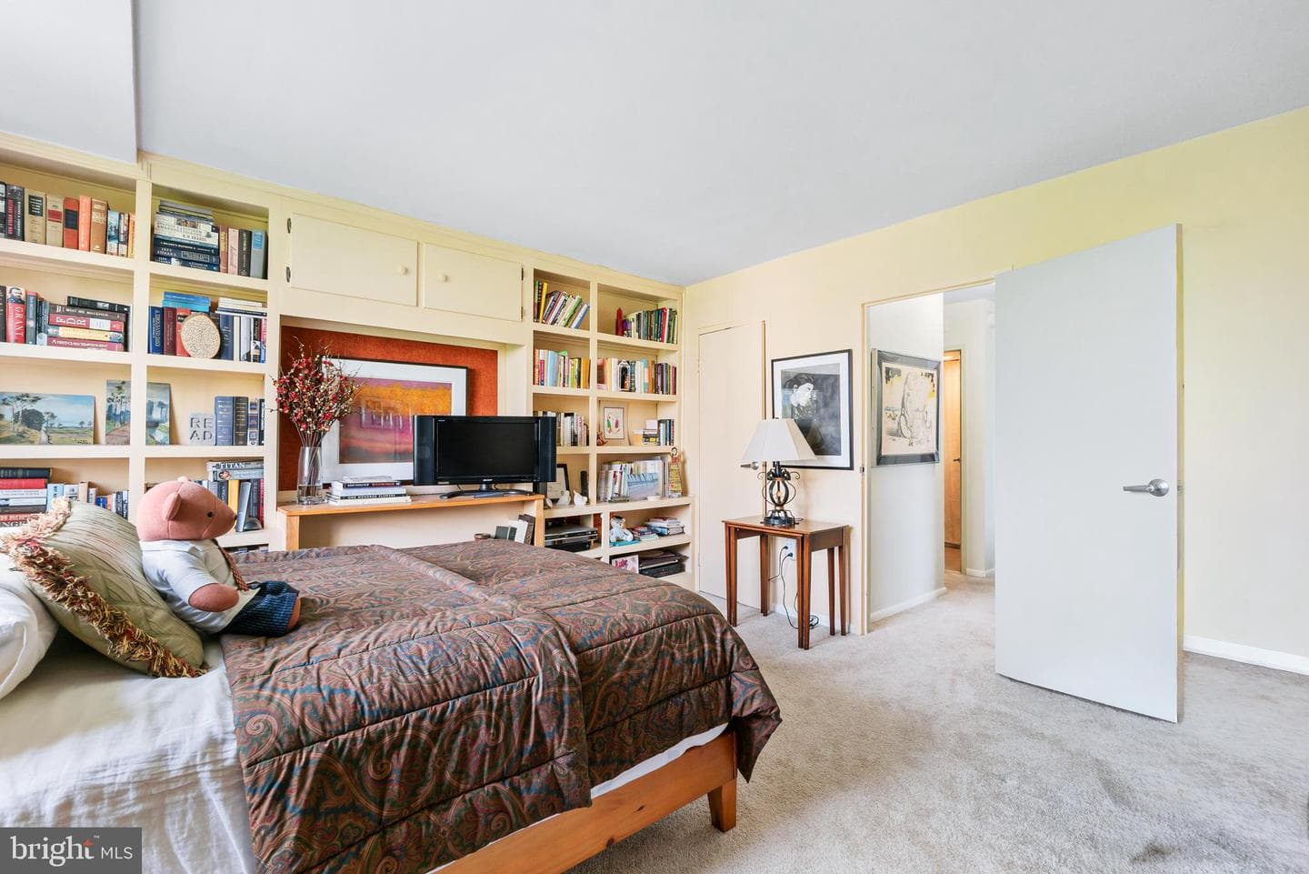 10401 Grosvenor Place #1009 photo 12