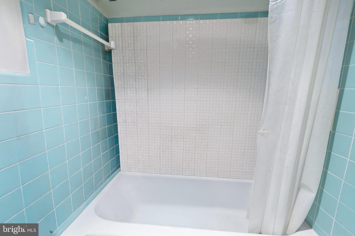 10401 Grosvenor Place #1009 photo 15