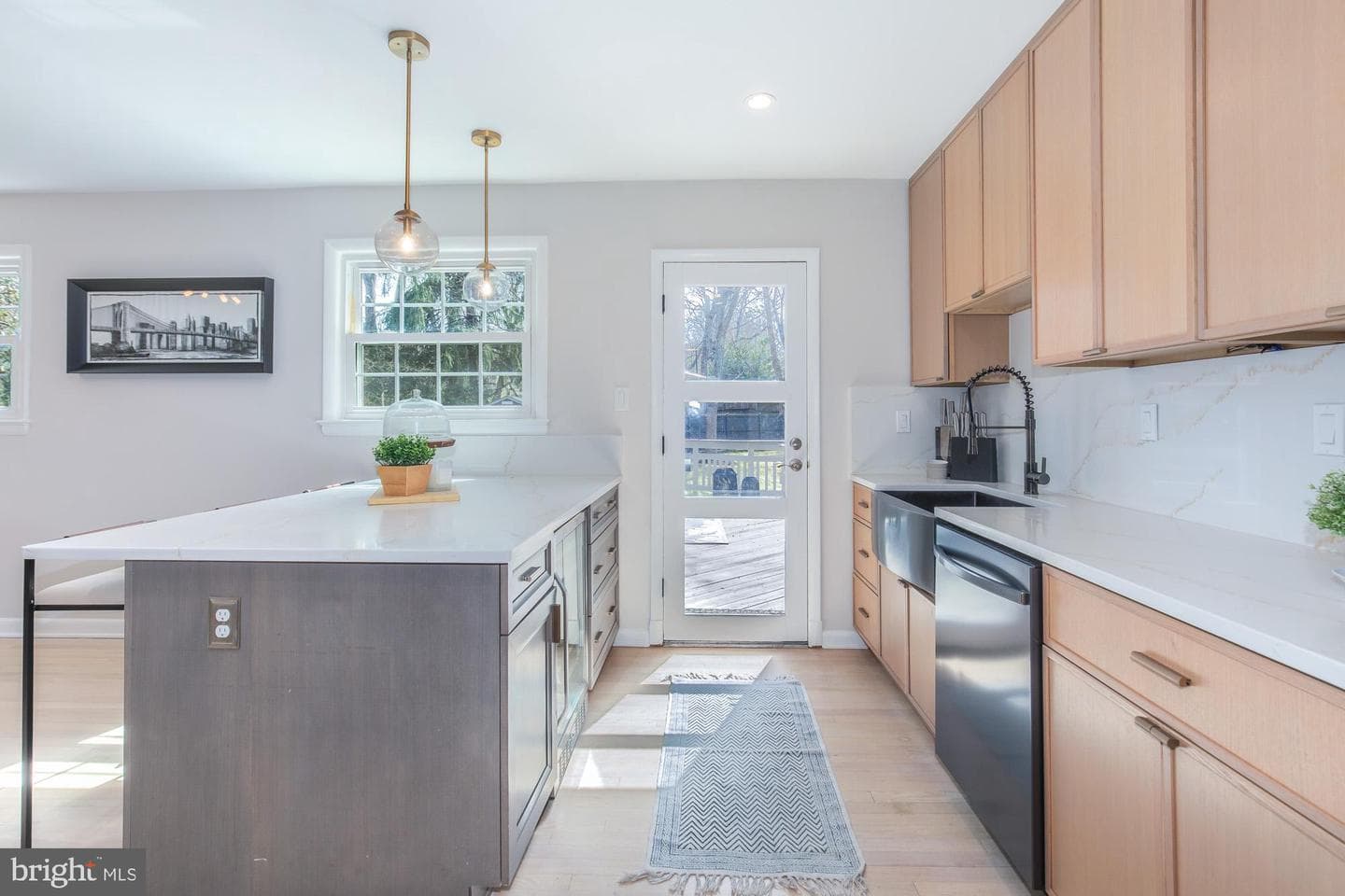 6502 Greyswood Road photo 4