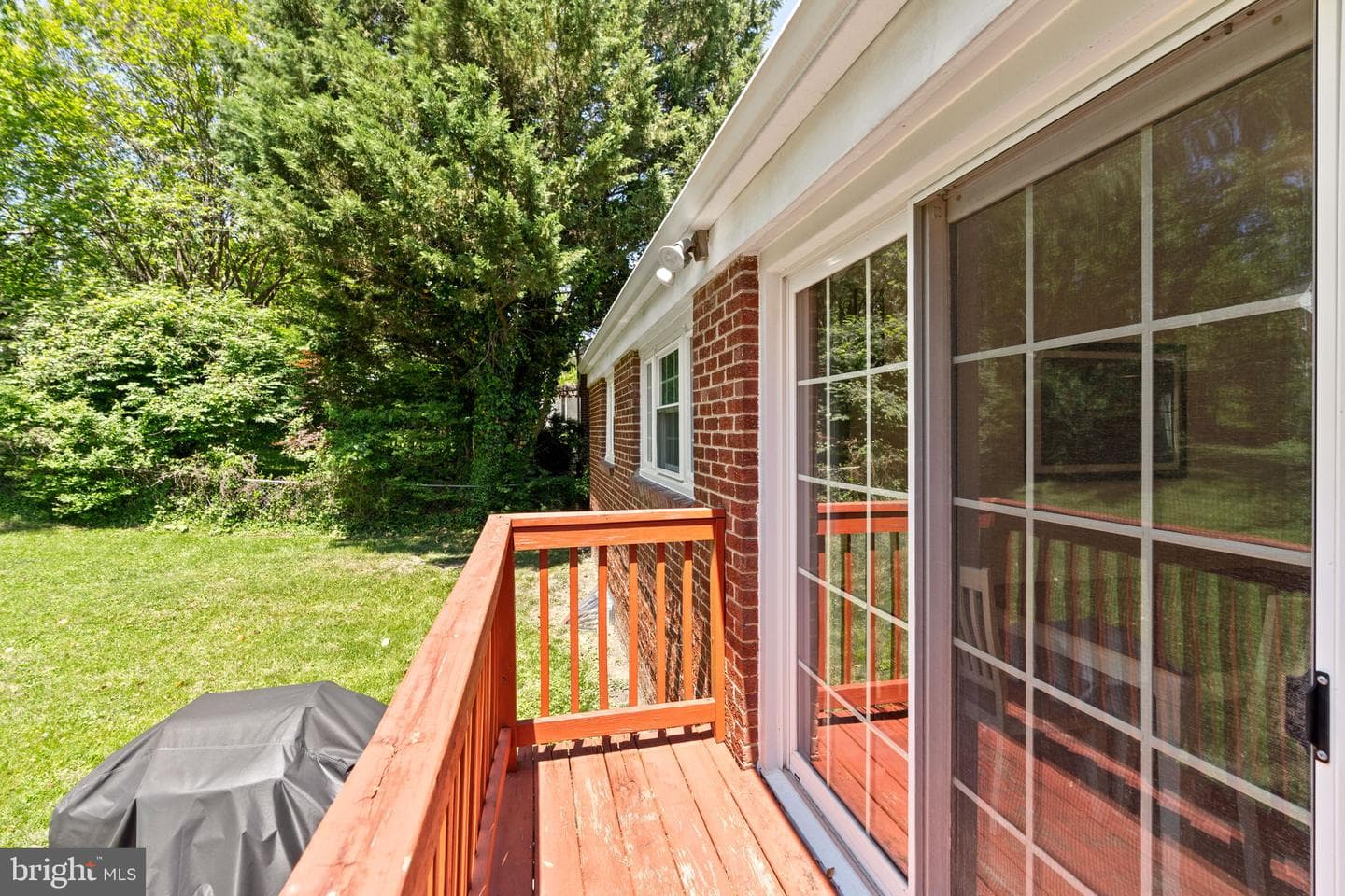 10310 Brunswick Avenue photo 39