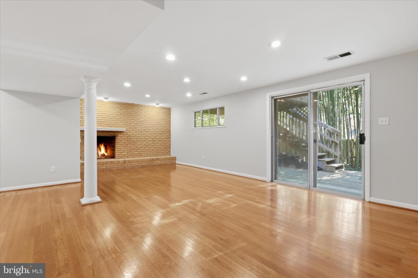 8104 Hawthorne Court photo 28
