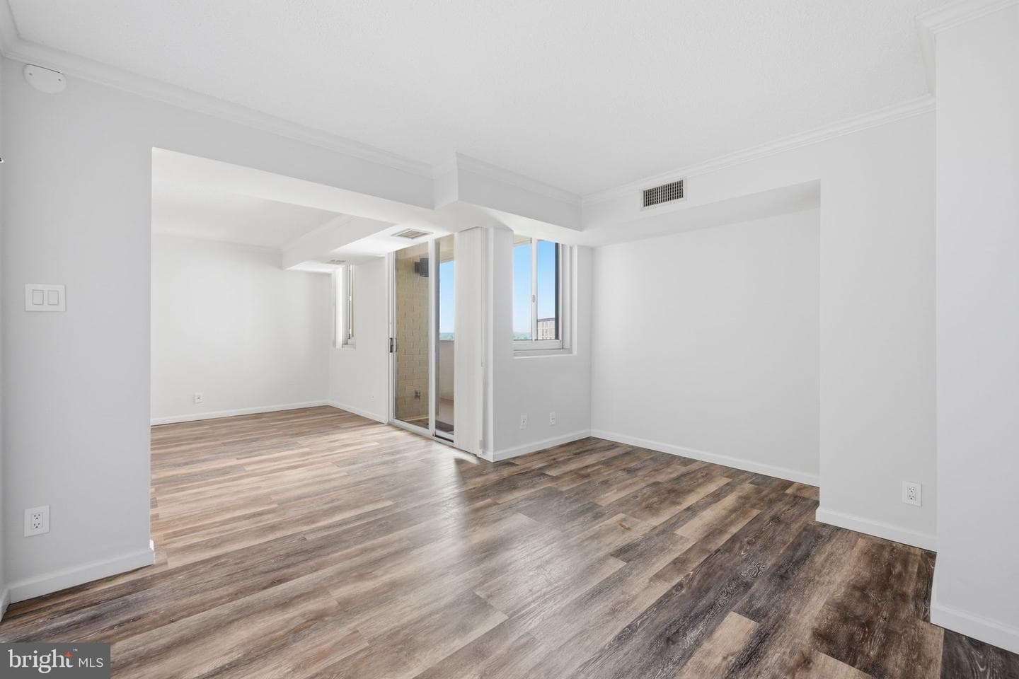 4601 N Park Avenue #1120-V photo 13