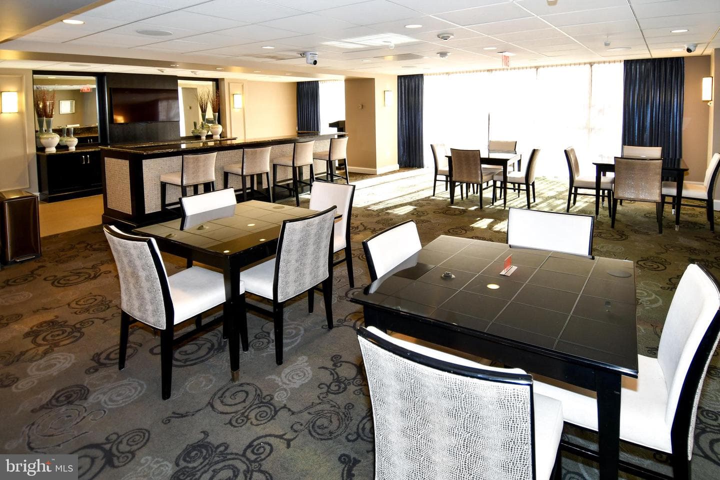 4601 N Park Avenue #1120-V photo 42