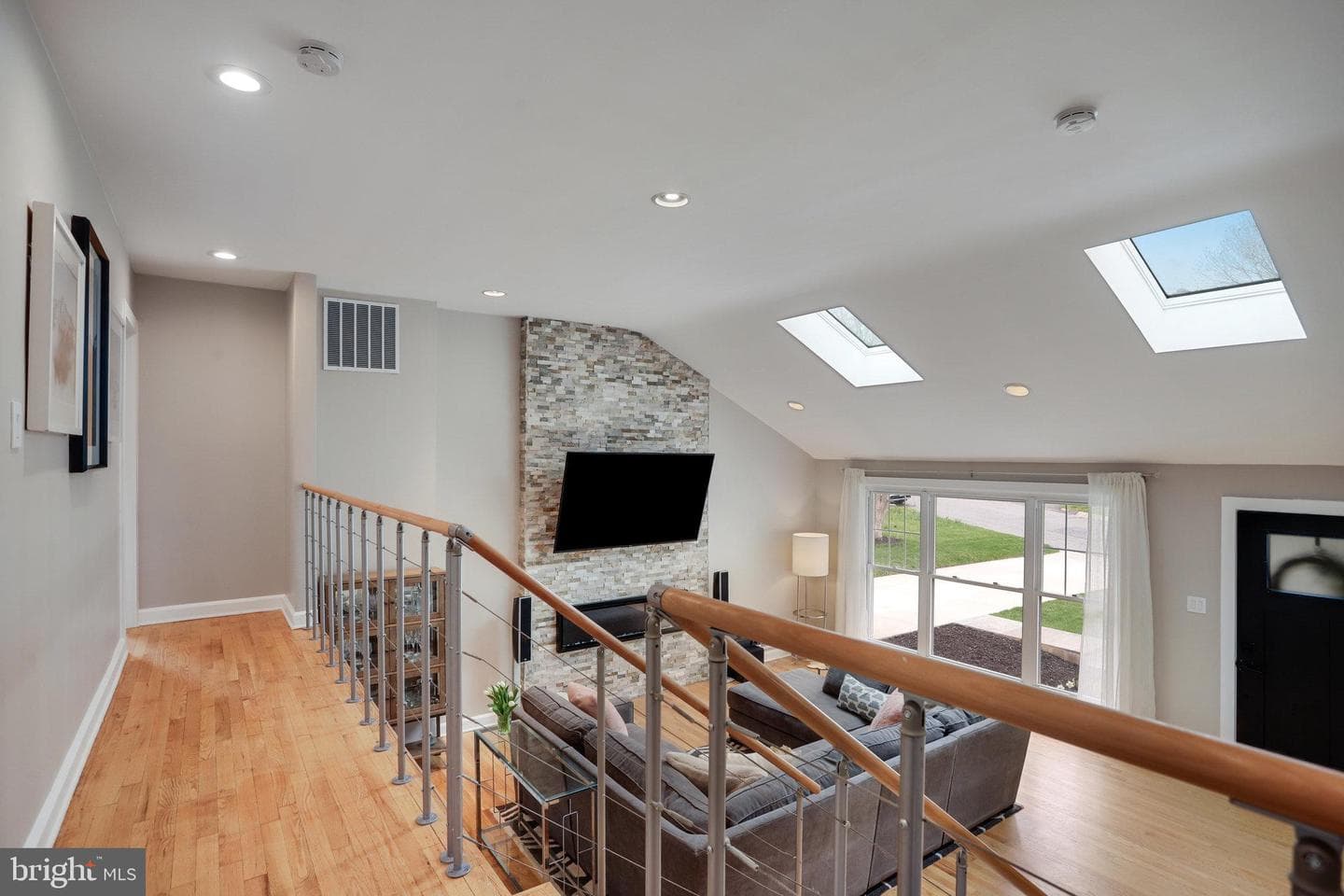 4522 Traymore Street photo 20