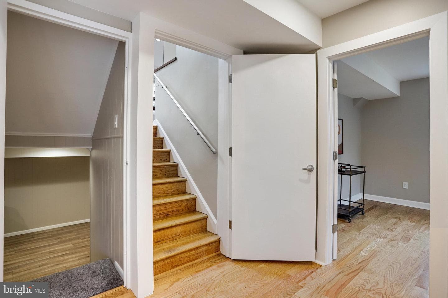 4522 Traymore Street photo 44