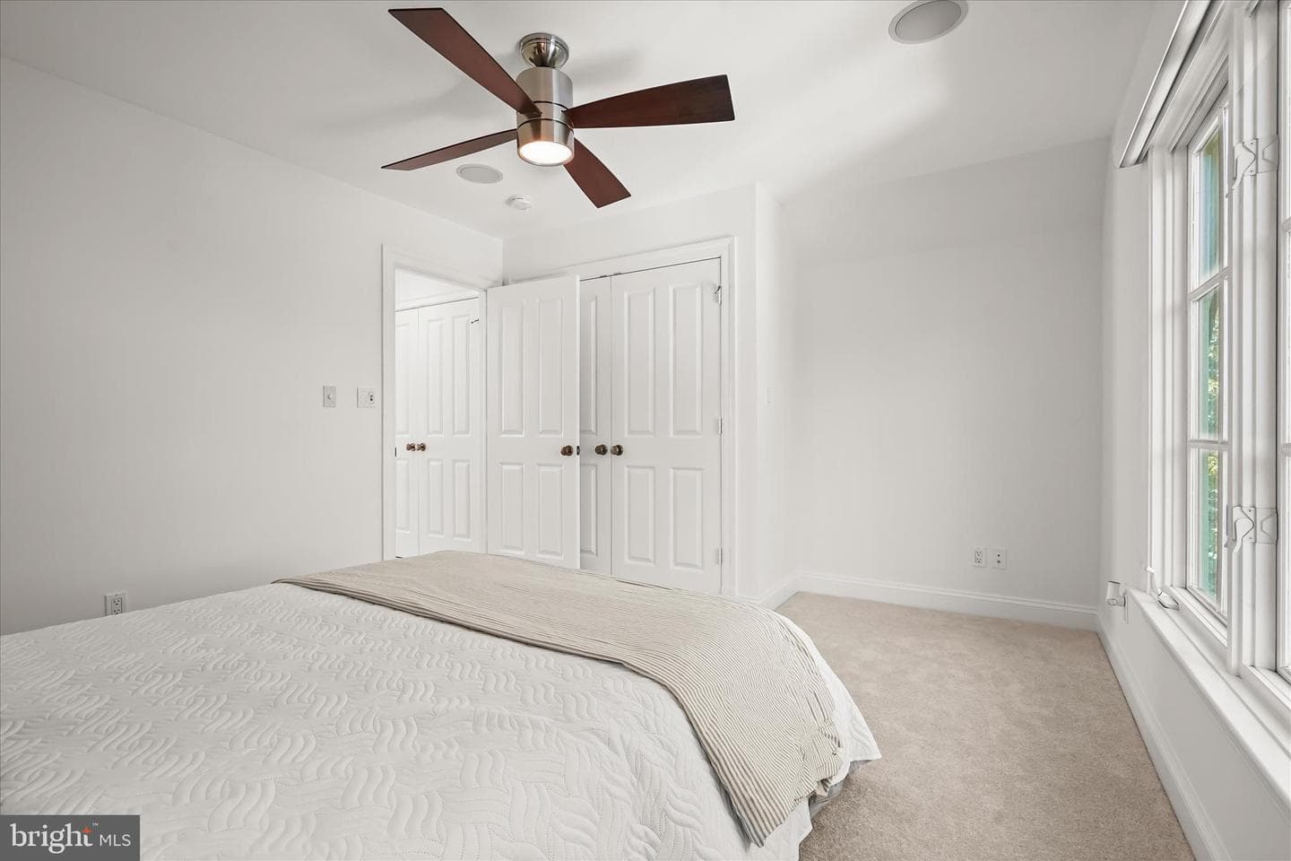 4423 Walsh Street photo 52
