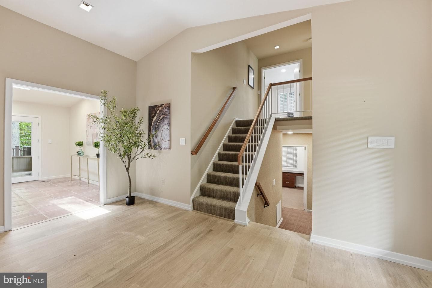 15 Arlive Court photo 3