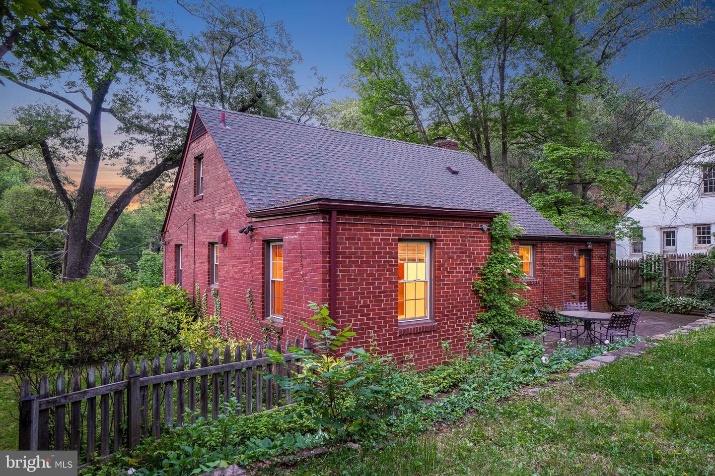 8318 Haddon Drive photo 35