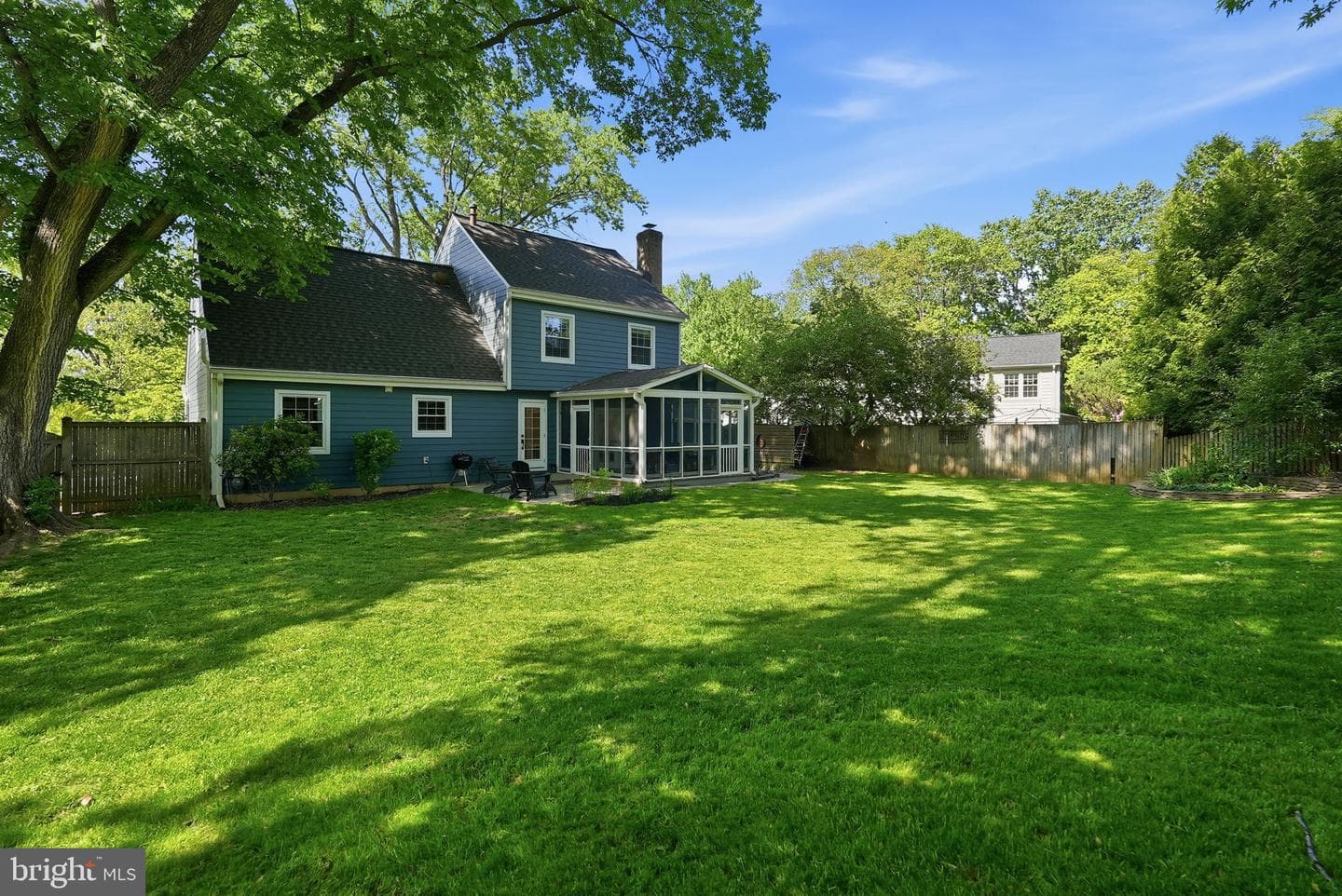 810 Duke Street photo 36