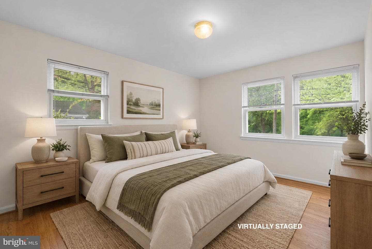 1509 Woodman Avenue photo 25