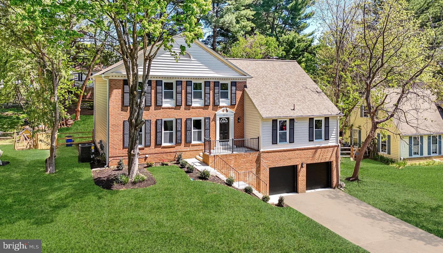 9933 Dellcastle Road photo 3