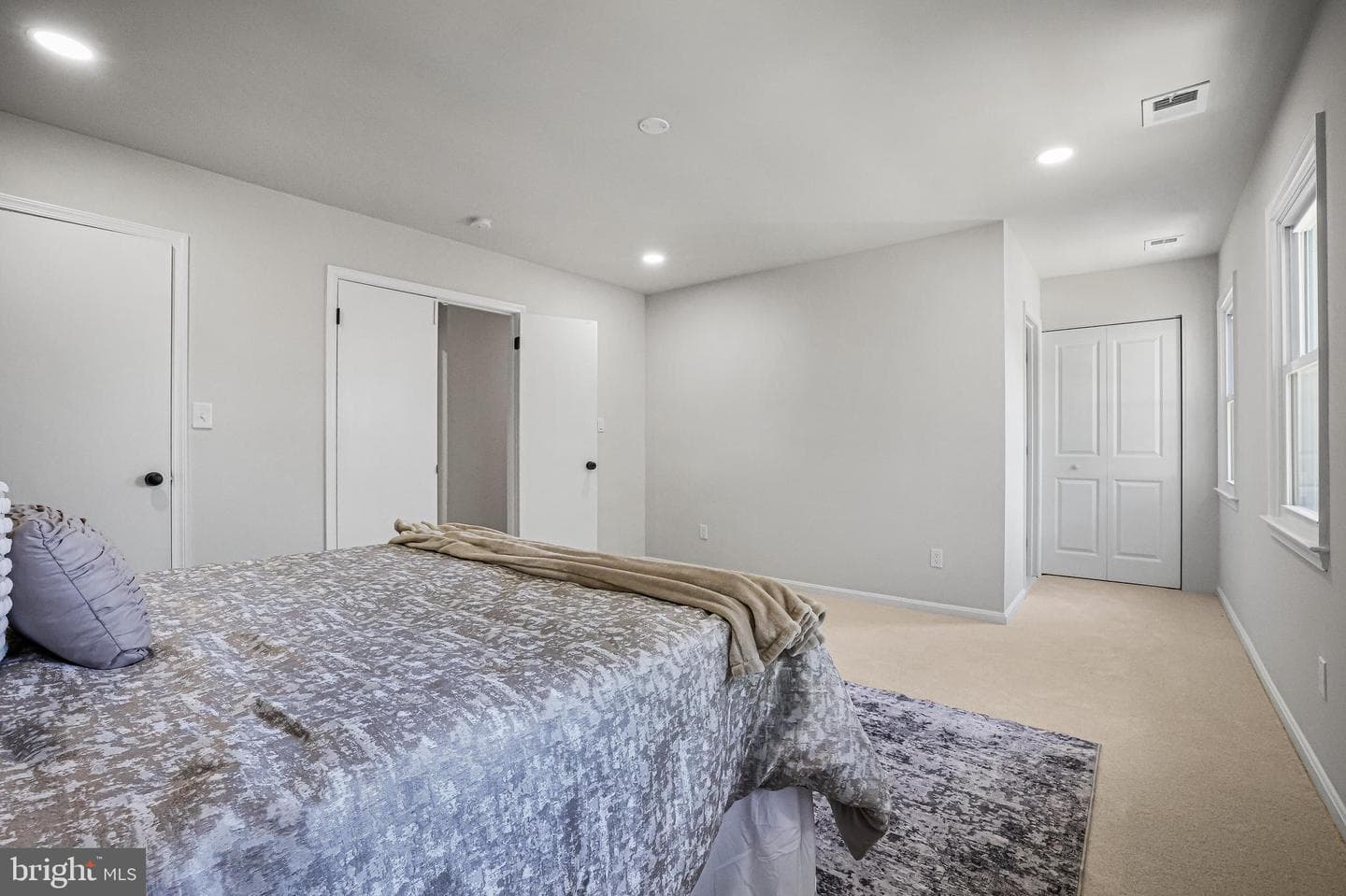 9933 Dellcastle Road photo 42