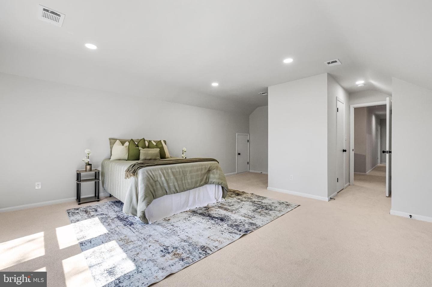 9933 Dellcastle Road photo 52