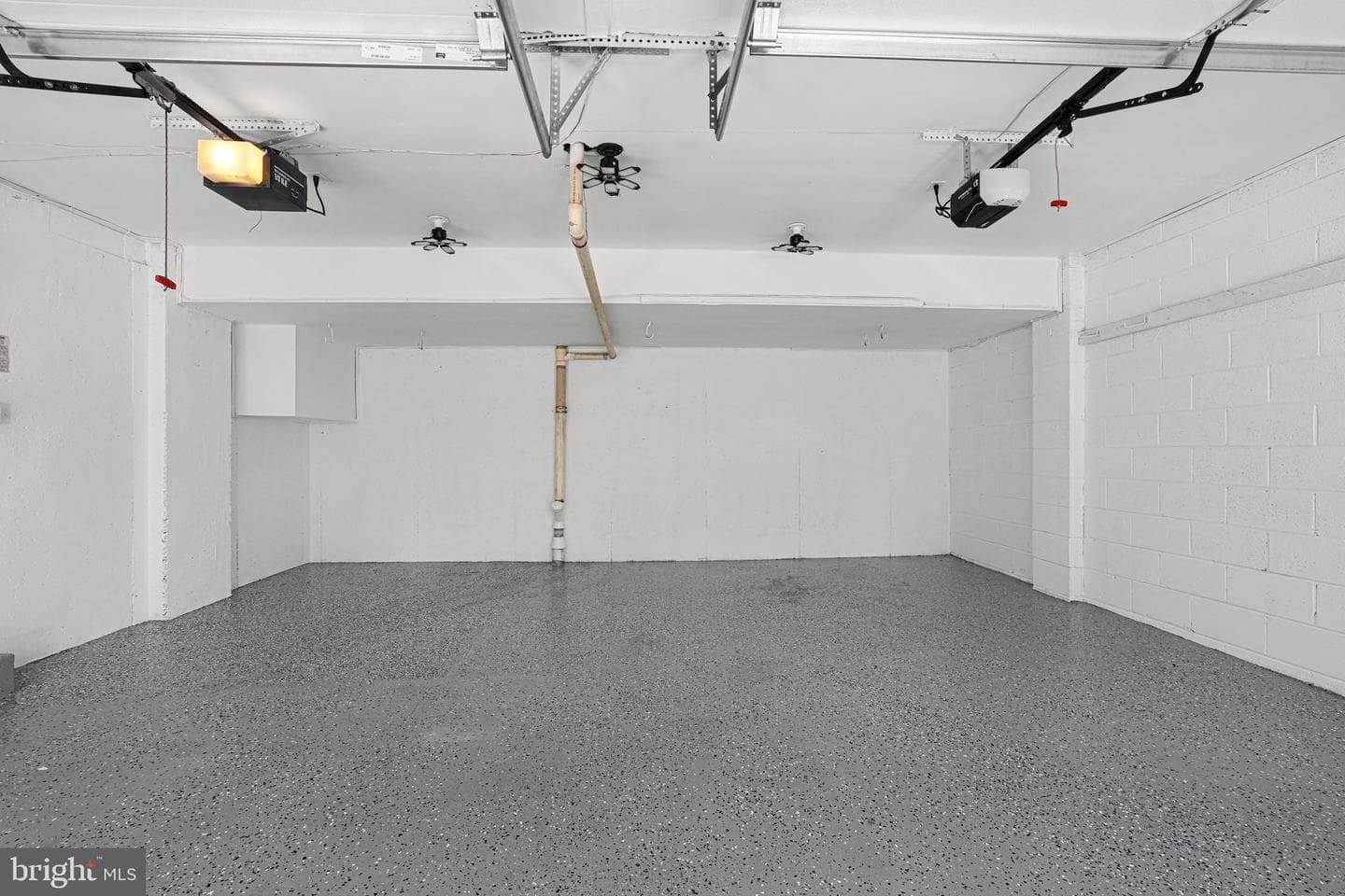9933 Dellcastle Road photo 70