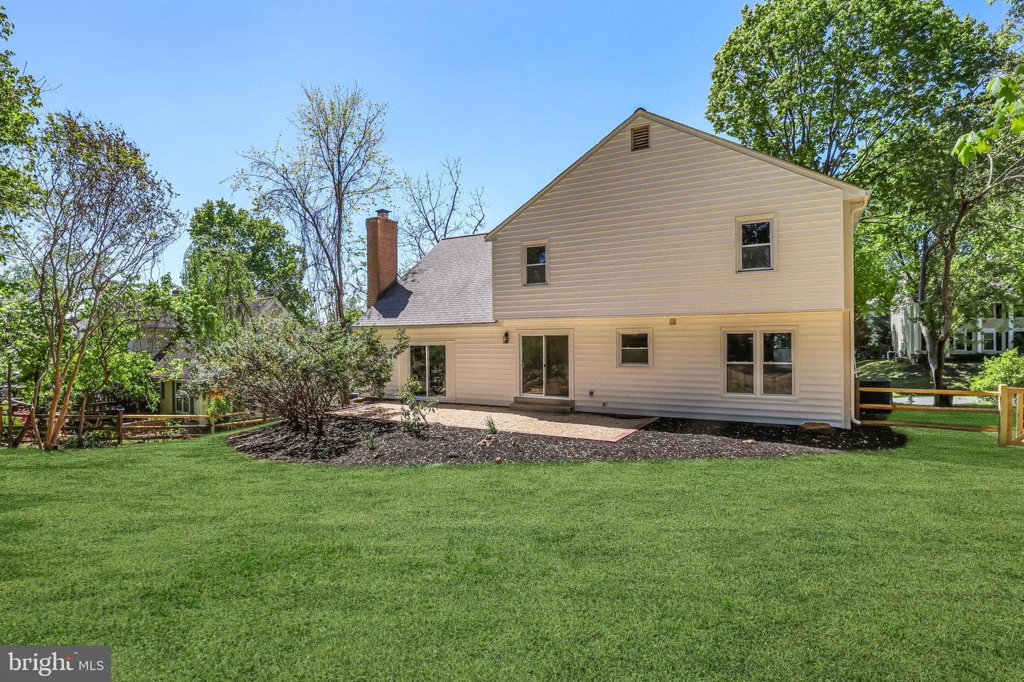 9933 Dellcastle Road photo 74