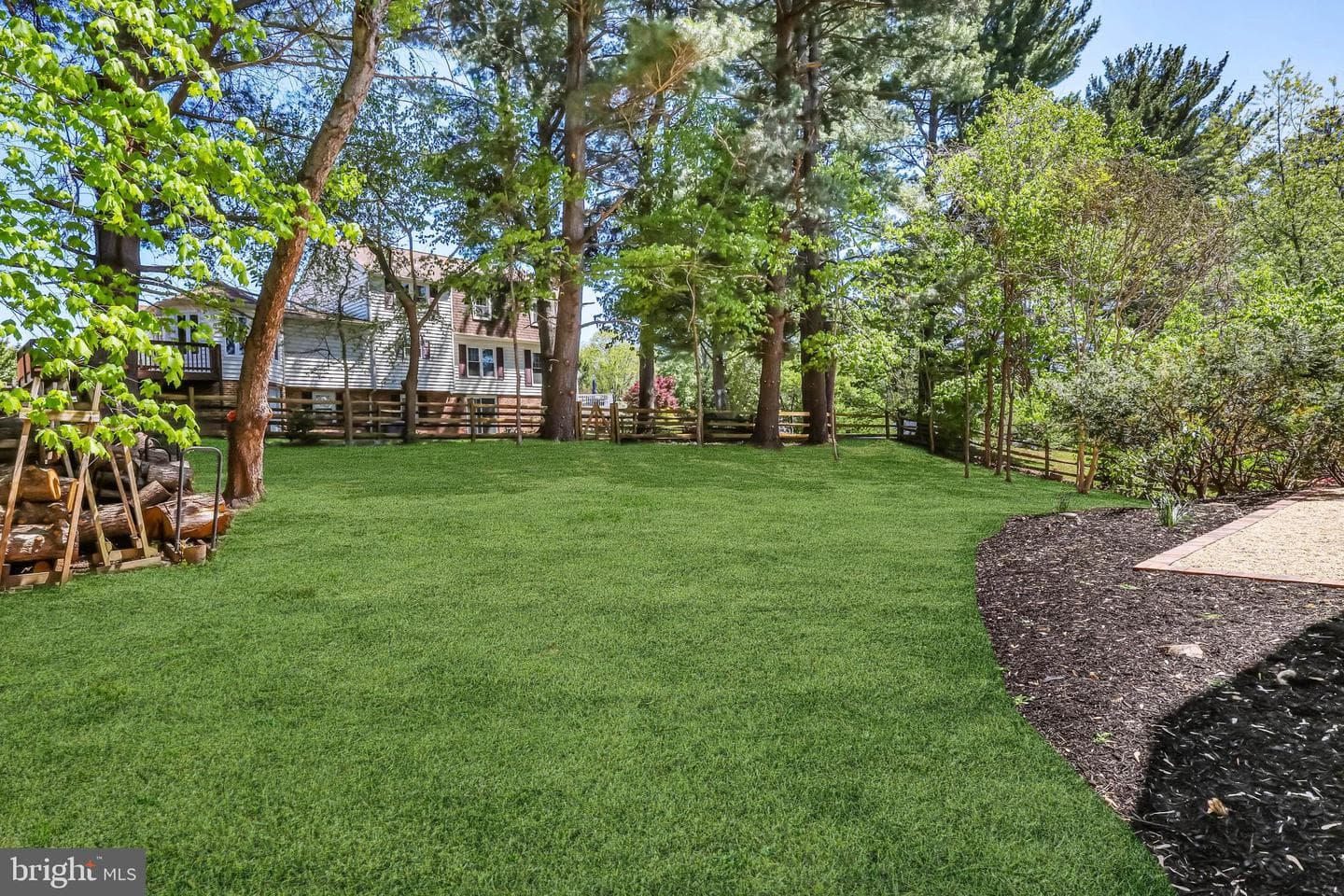 9933 Dellcastle Road photo 77