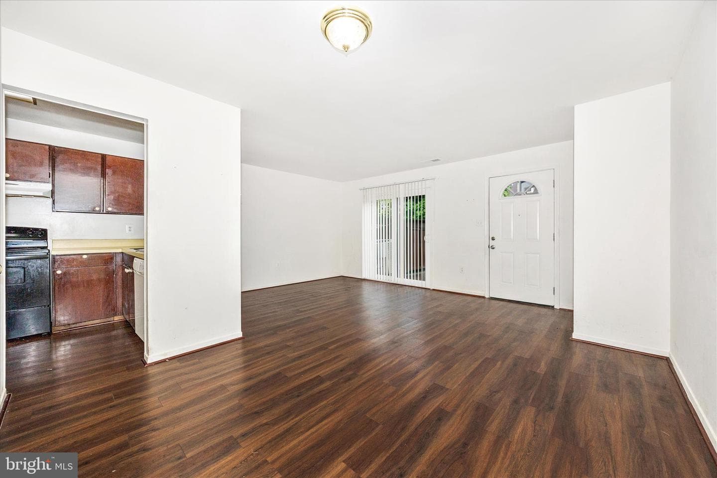 9913 Forest View Place photo 11