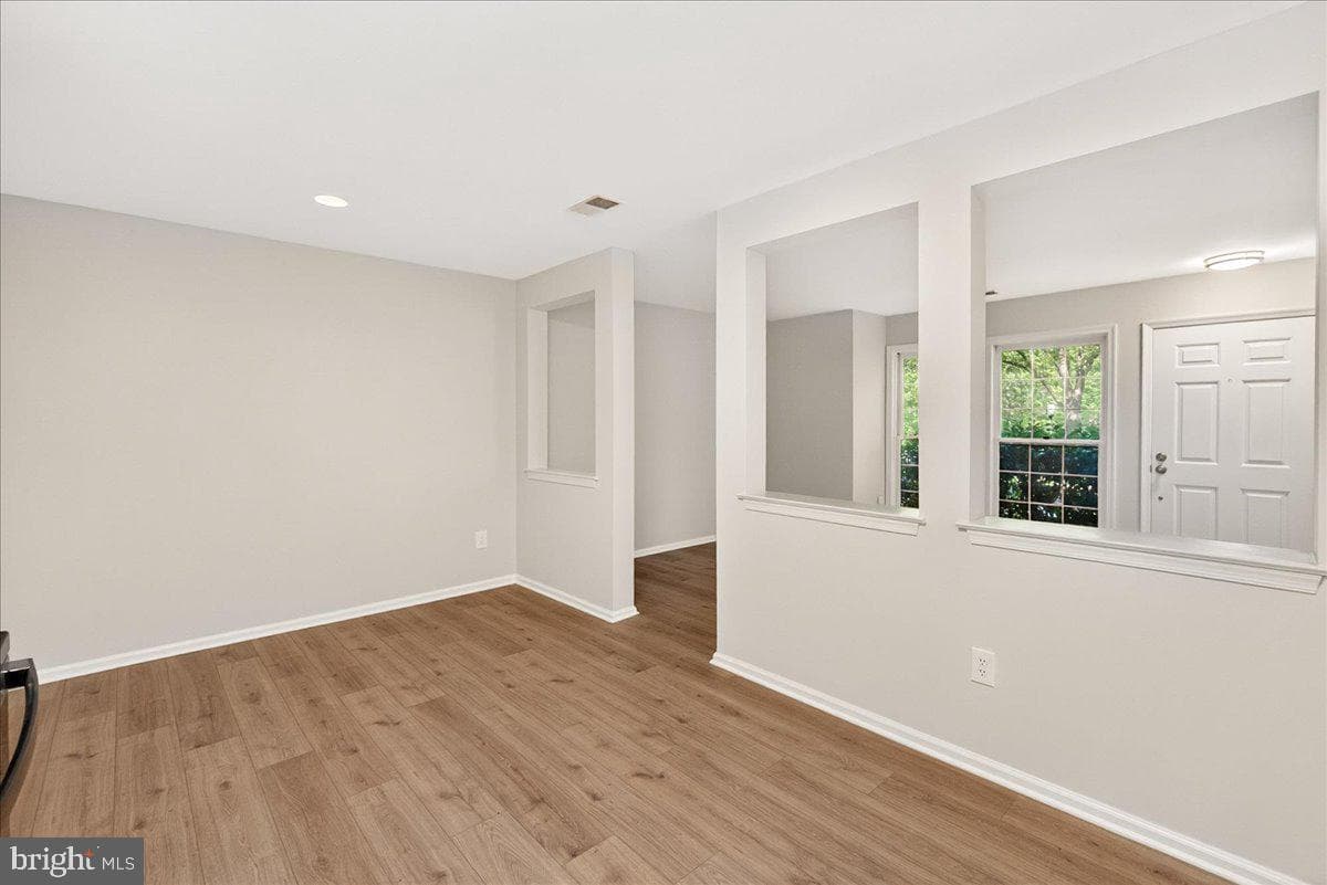 5700 Brewer House Circle #t3-11 photo 9