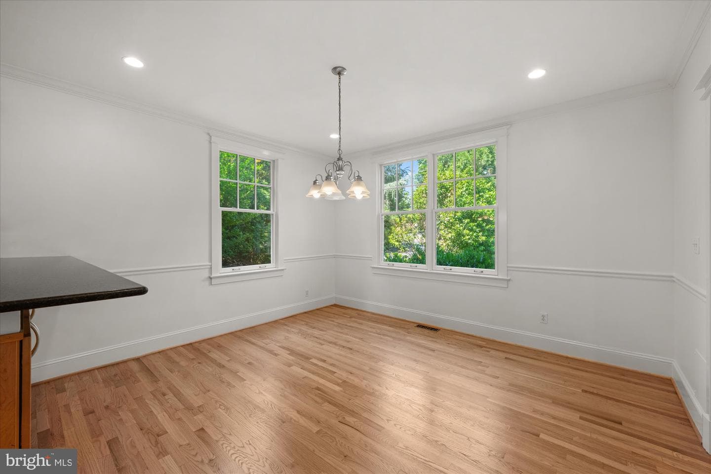 3810 Dresden Street photo 18