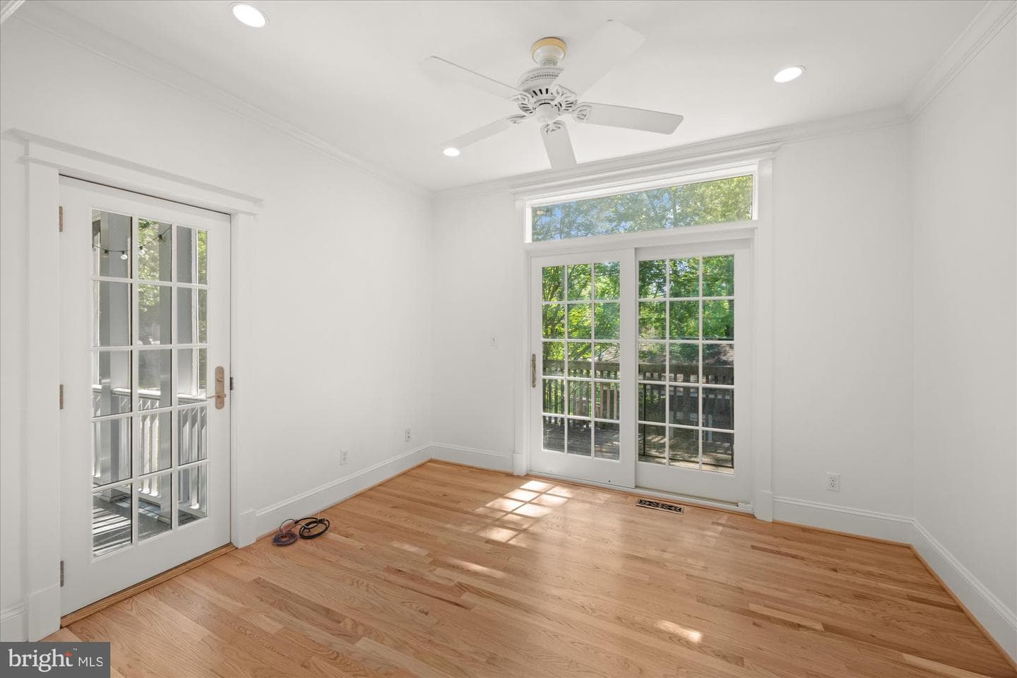 3810 Dresden Street photo 9