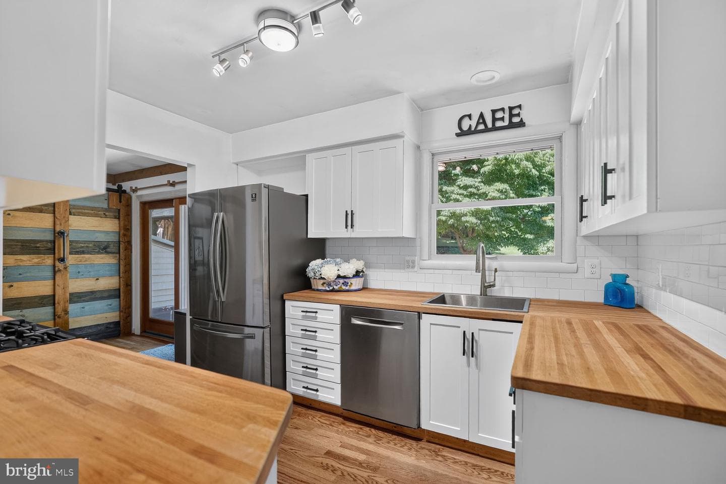 11408 Orleans Way photo 29