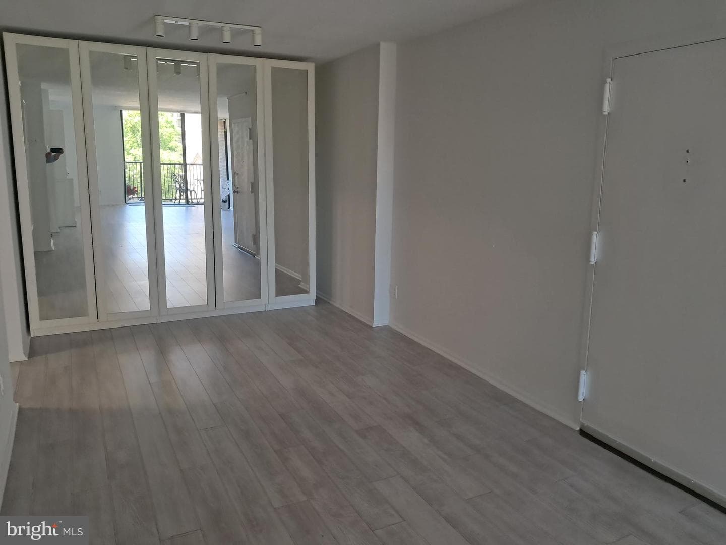 118 Monroe Street #506 photo 5