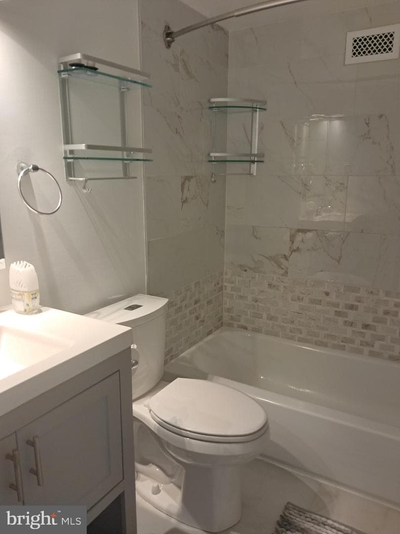 118 Monroe Street #506 photo 7