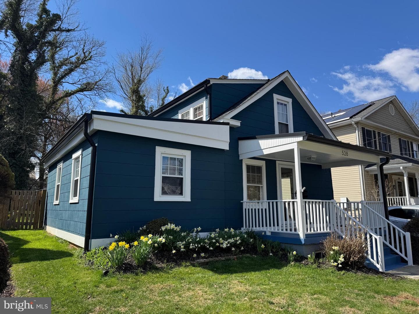 528 Beall Avenue photo 2