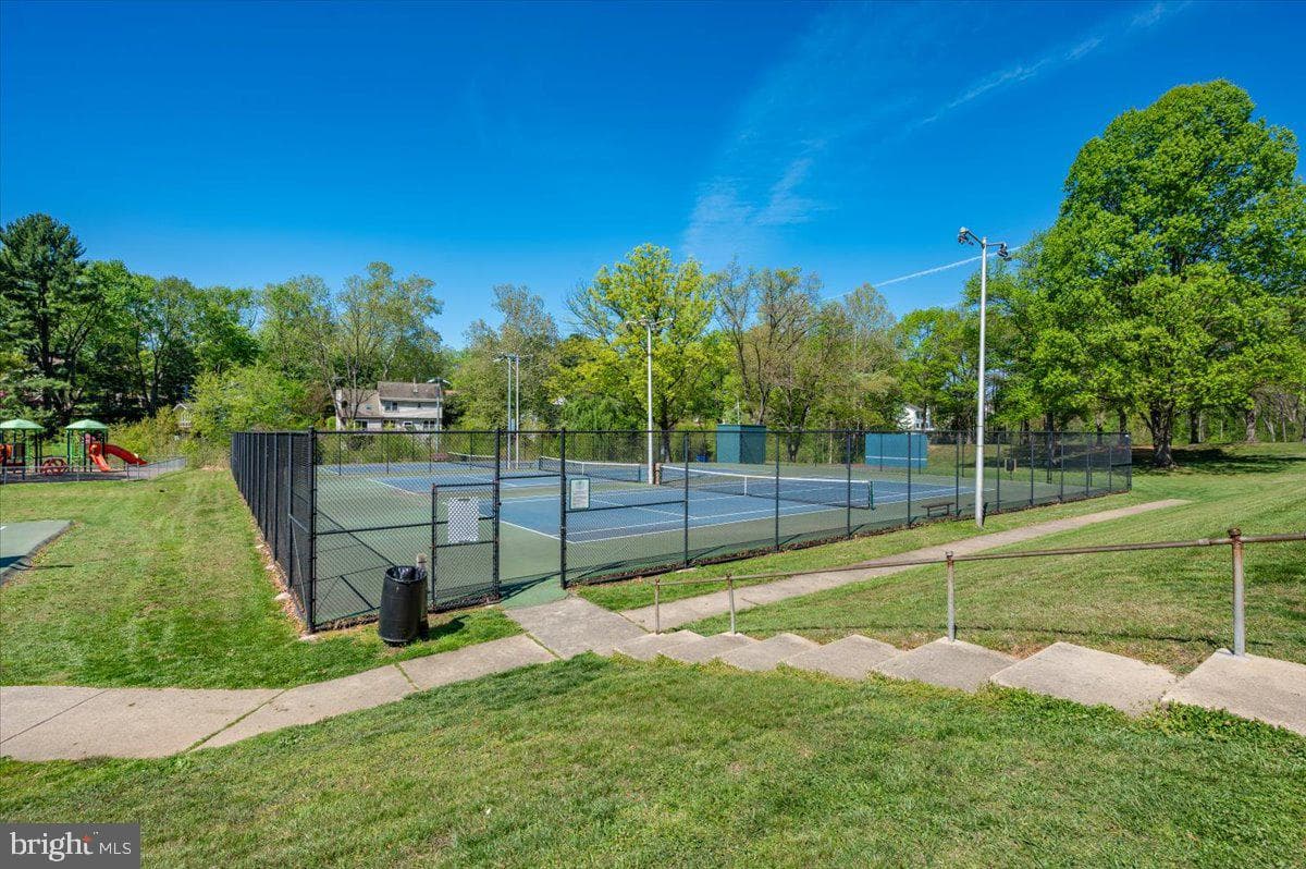 844 Quince Orchard Boulevard #101 photo 34