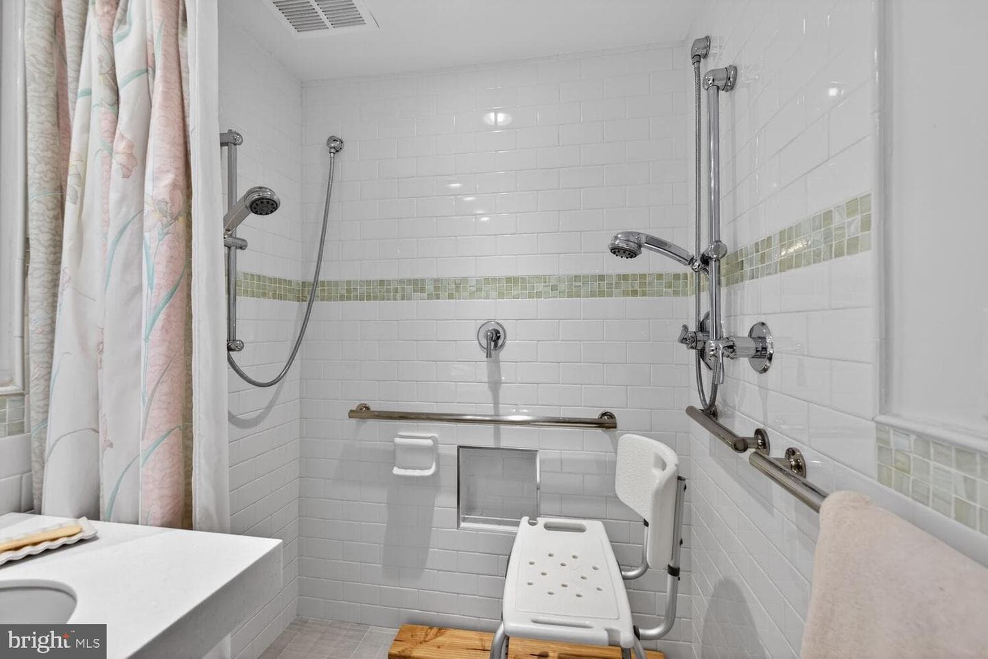 2100 Washington Ave # 6-A photo 10