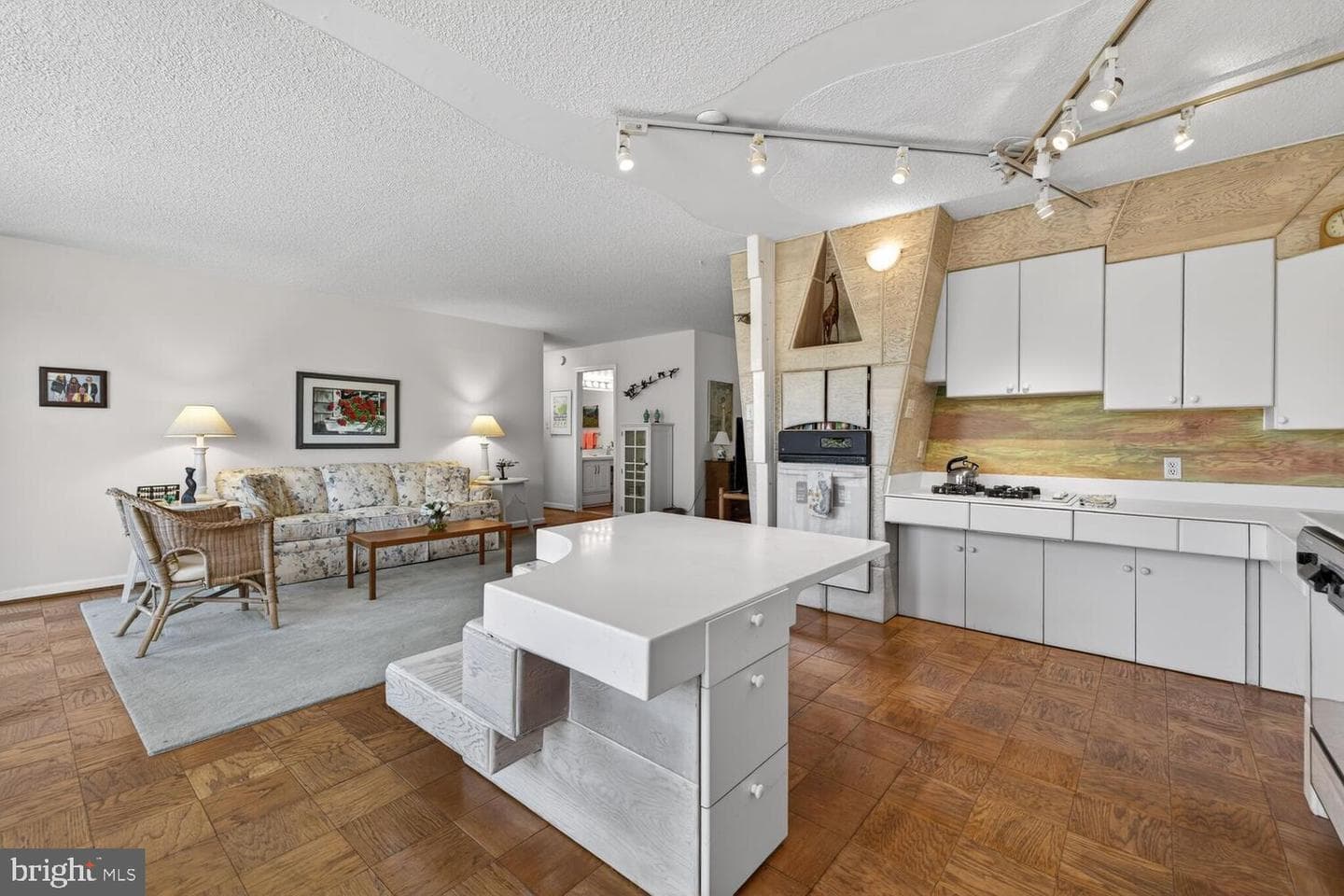 2100 Washington Ave # 6-A, Silver Spring
