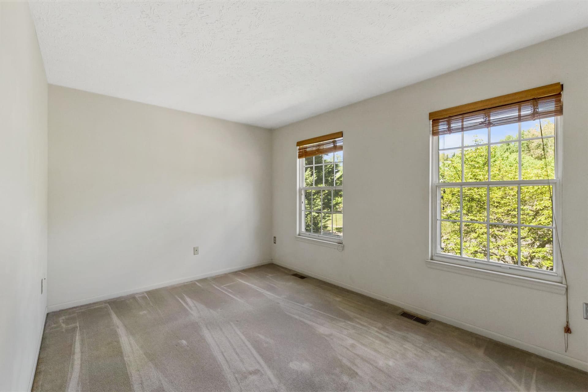 19317 Plummer Drive photo 23