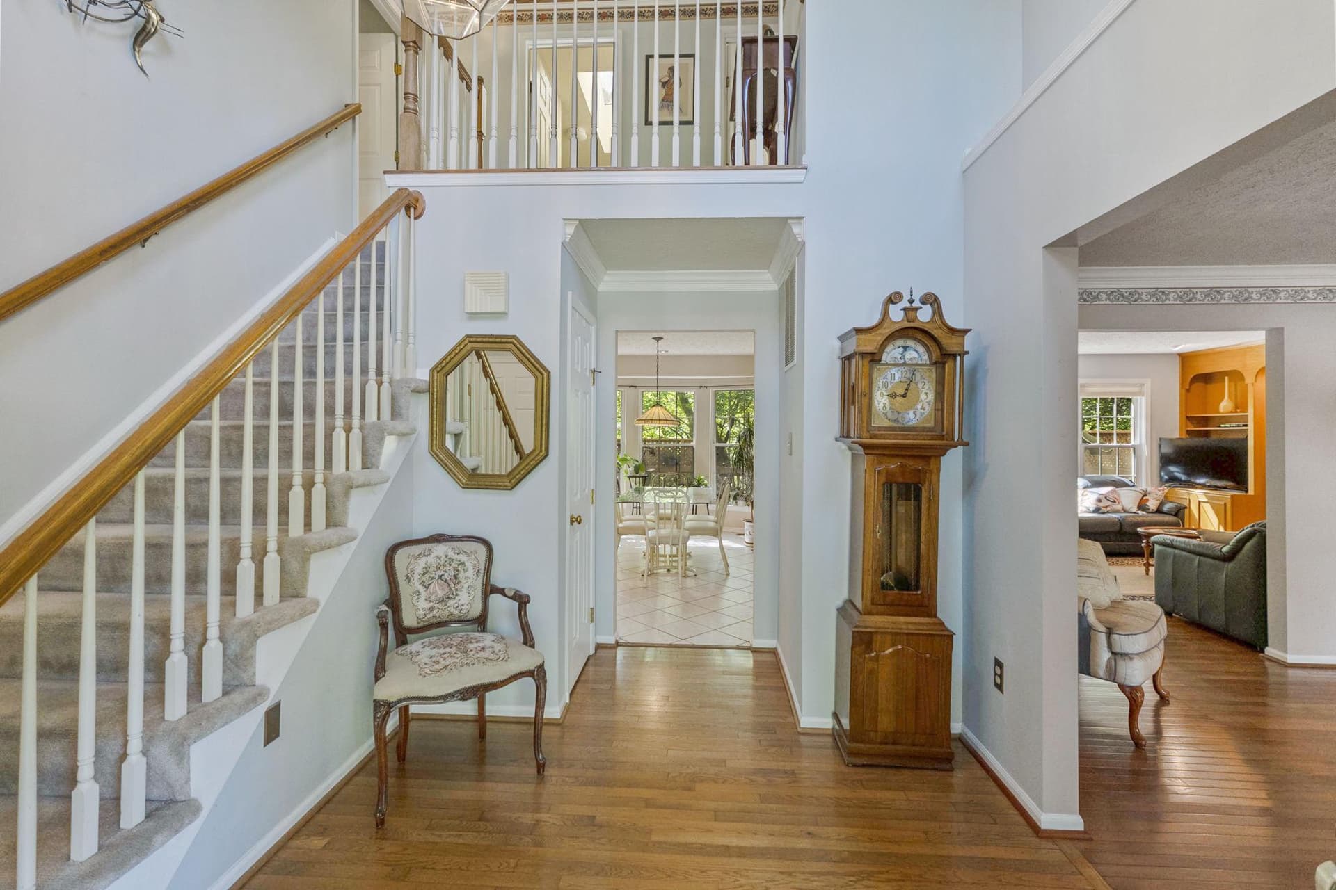 19317 Plummer Drive photo 3