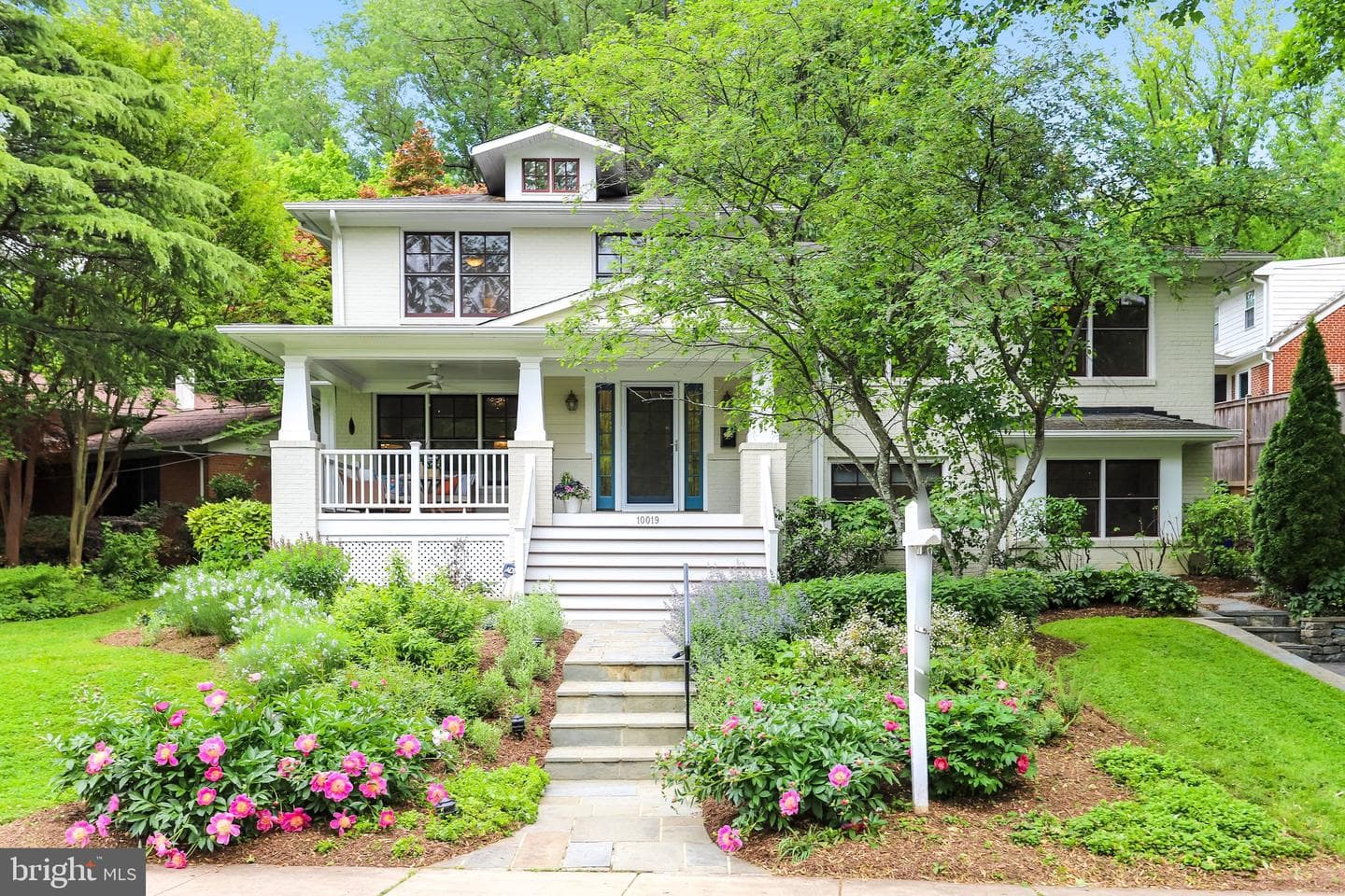 10019 Kensington Parkway