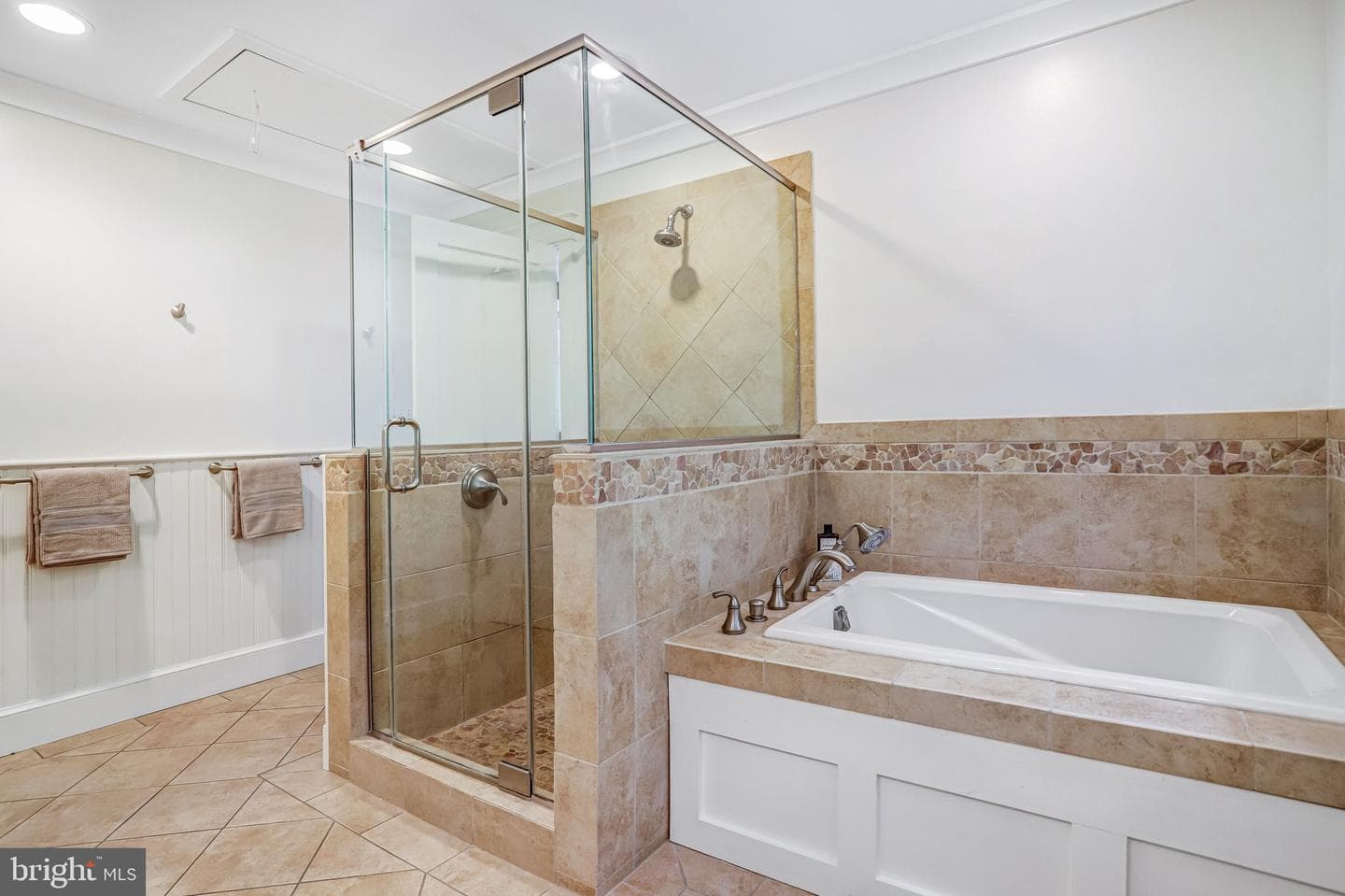 10019 Kensington Parkway photo 31