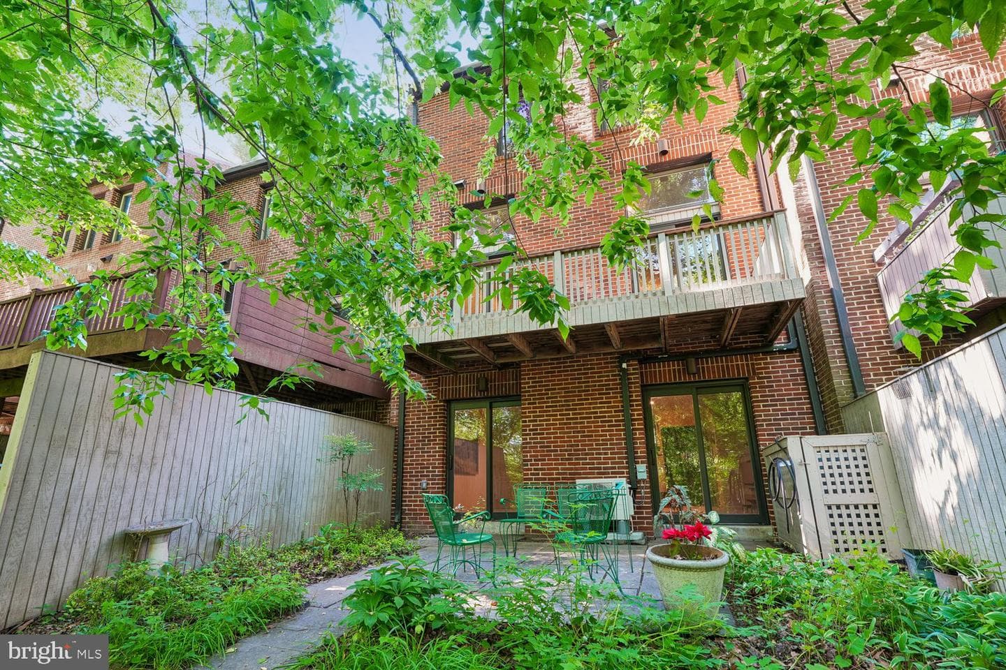 7529 Bradley Boulevard photo 21