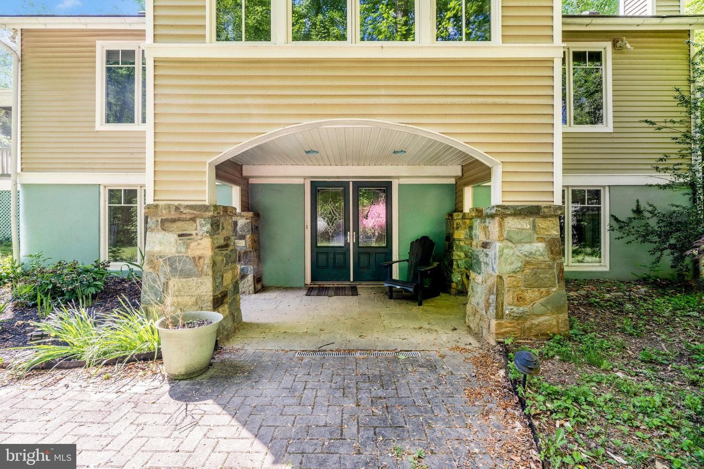 9328 Garden Court, Potomac