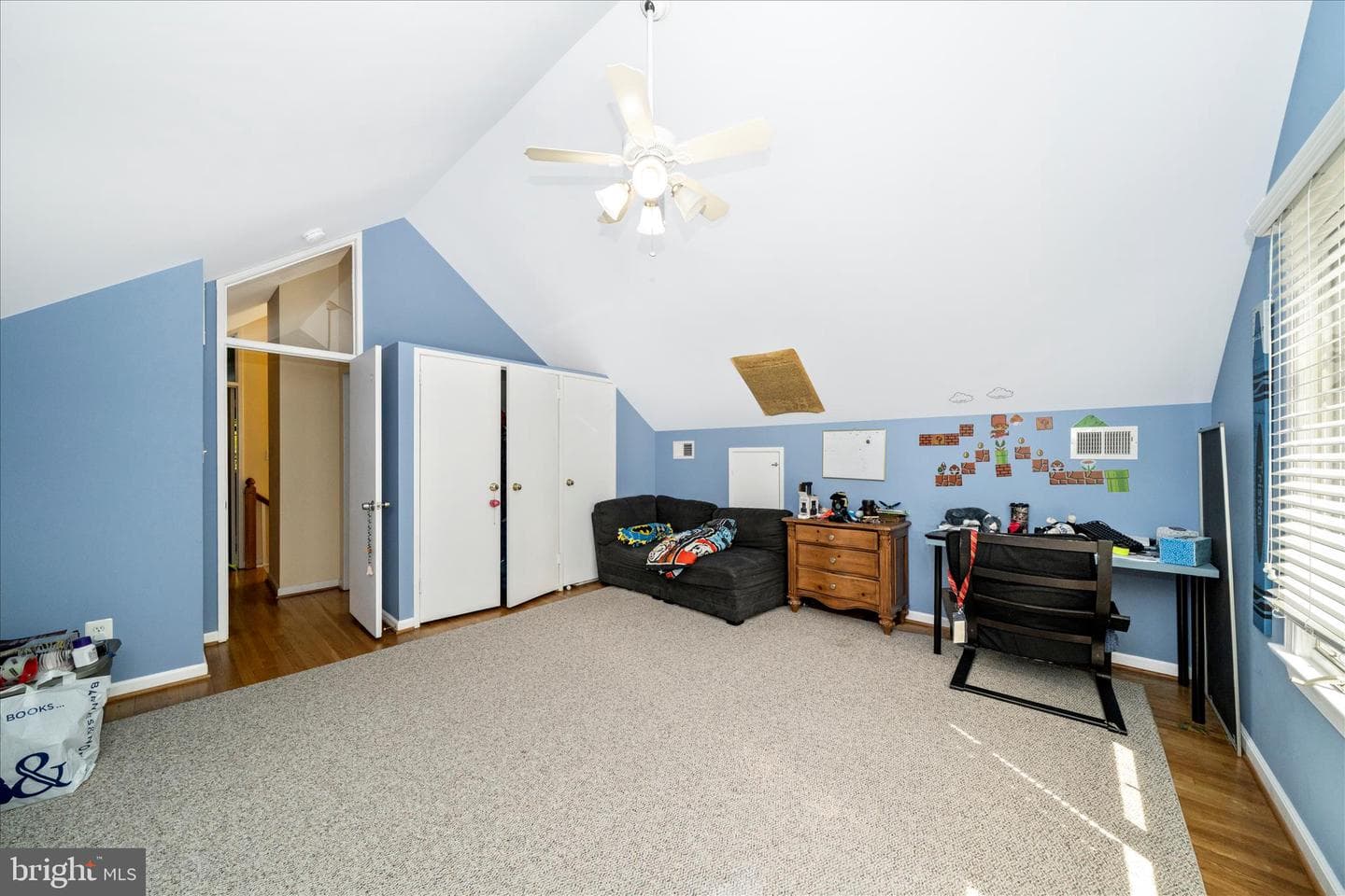 9328 Garden Court photo 29
