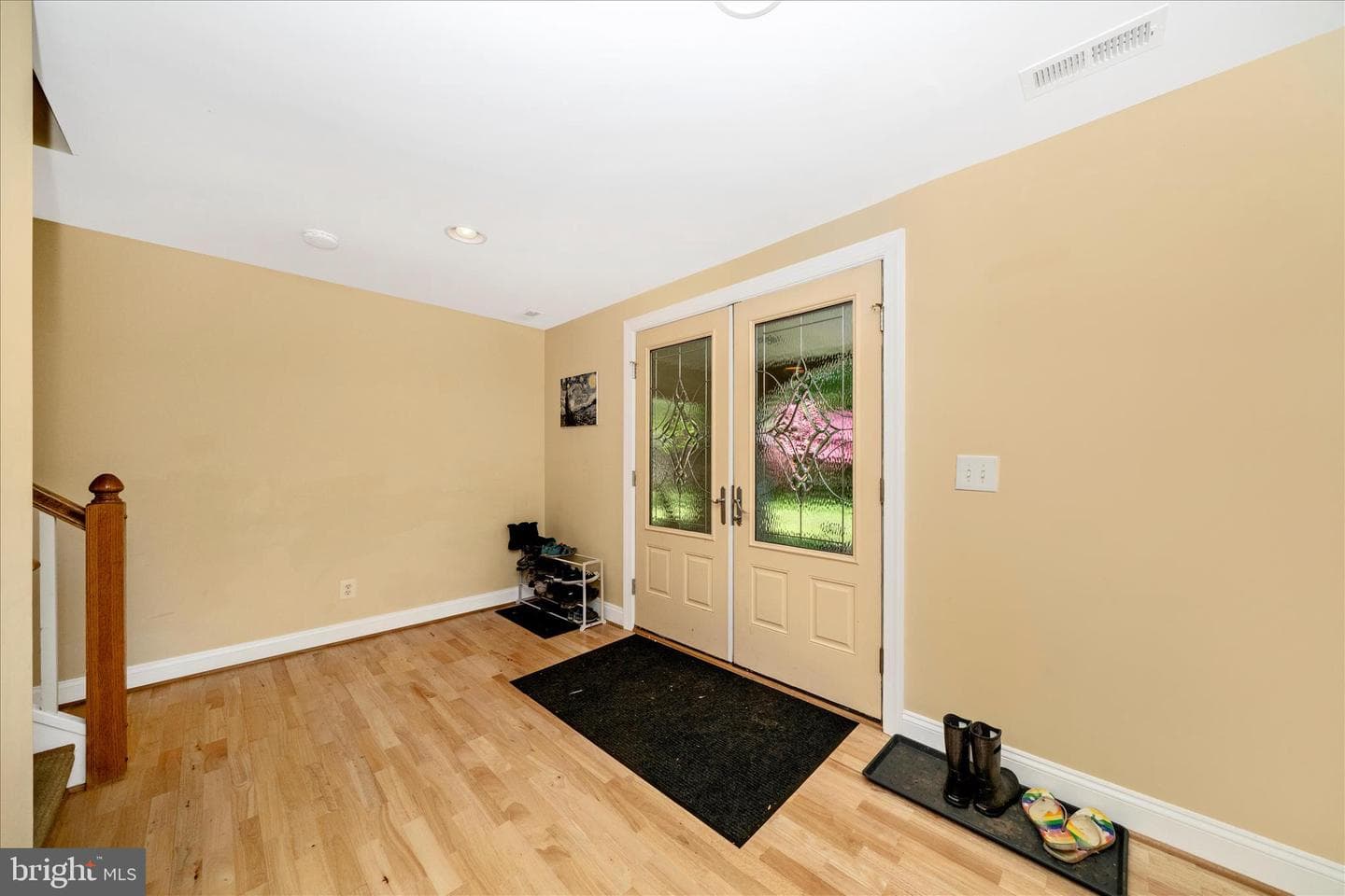 9328 Garden Court photo 36