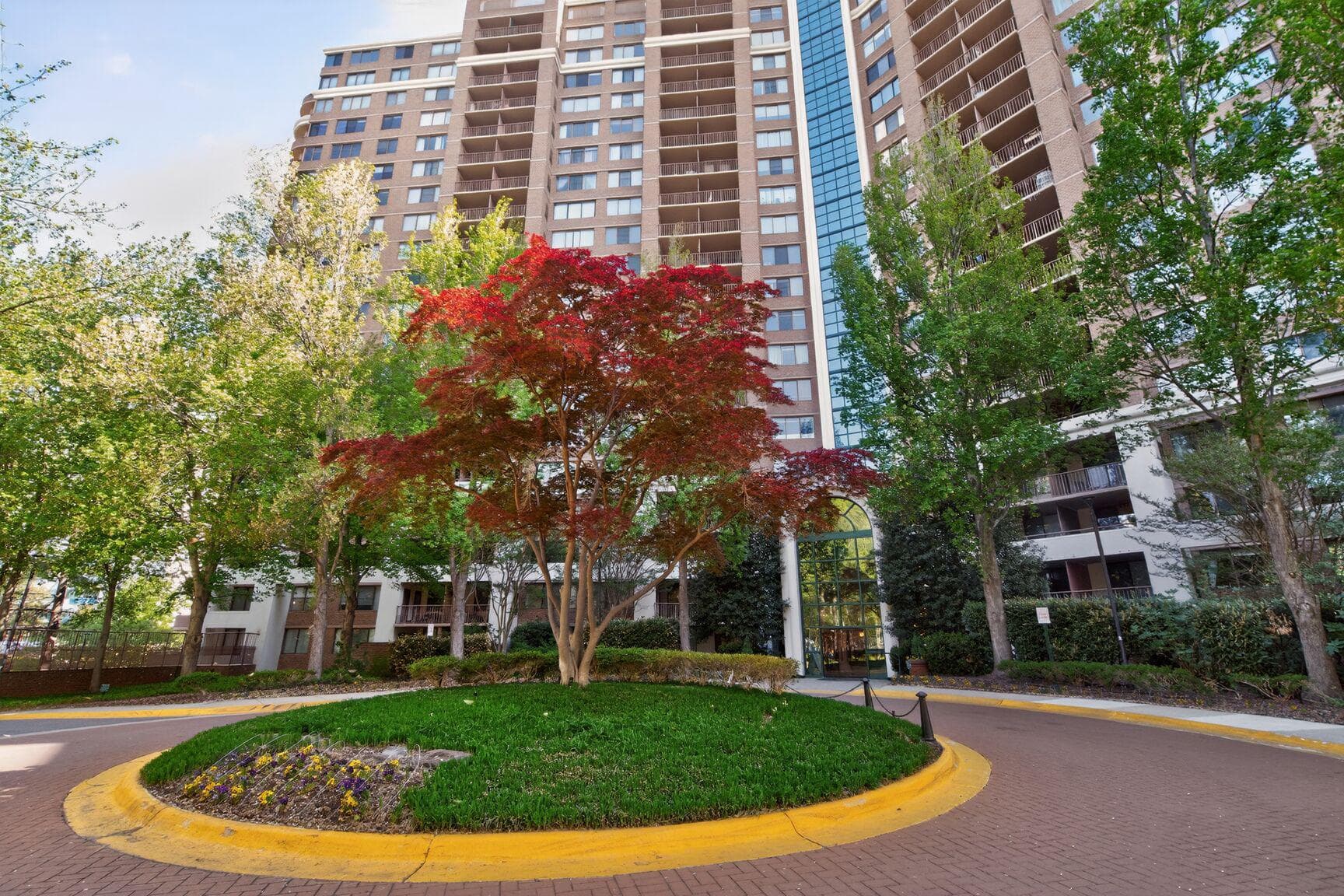 10101 Grosvenor Place #614 photo 16