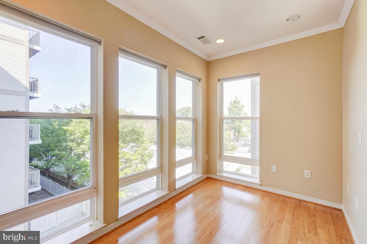 8045 Newell Street #309 photo 15