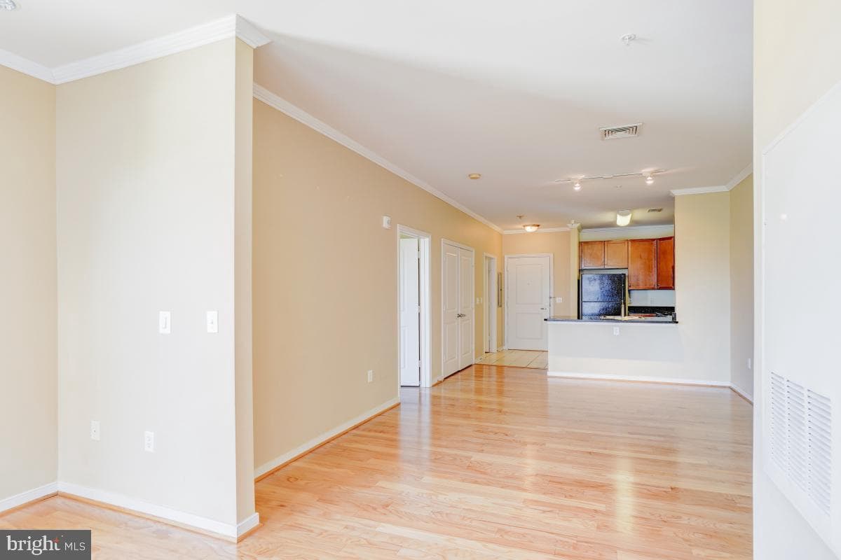 8045 Newell Street #309 photo 19