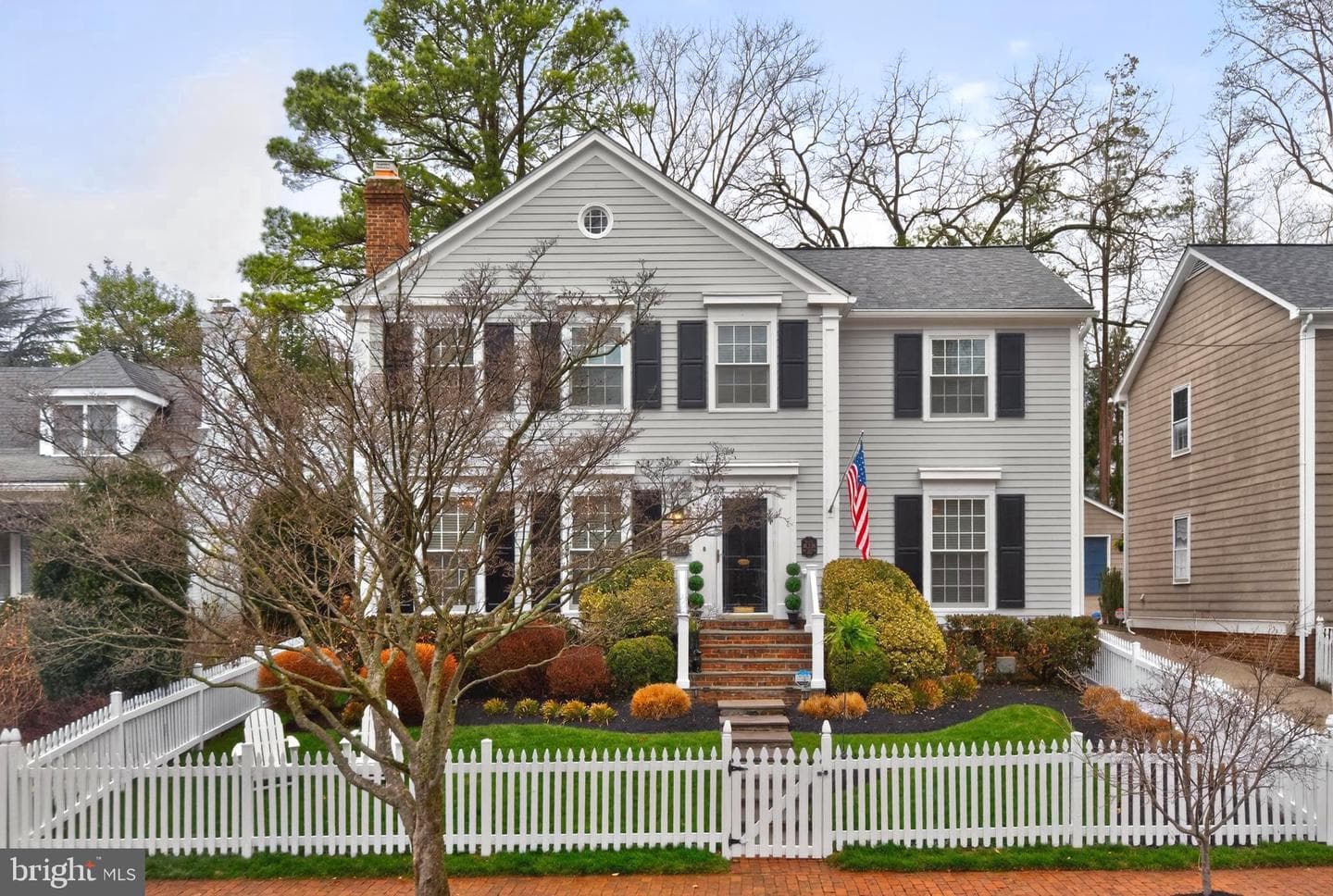 10206 Kensington Parkway photo 2